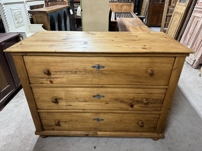 Antique Pine Chest of Drawers