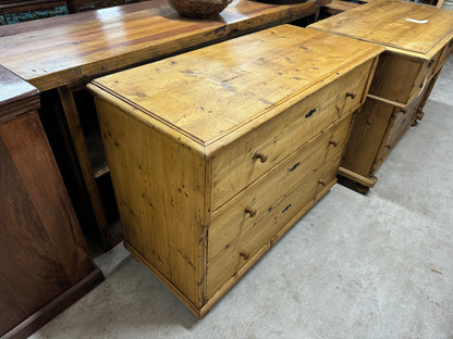 Antique Pine Chest of Drawers