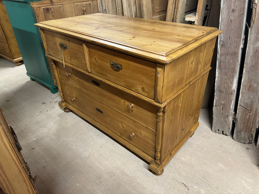 Antique Pine Chest of Drawers