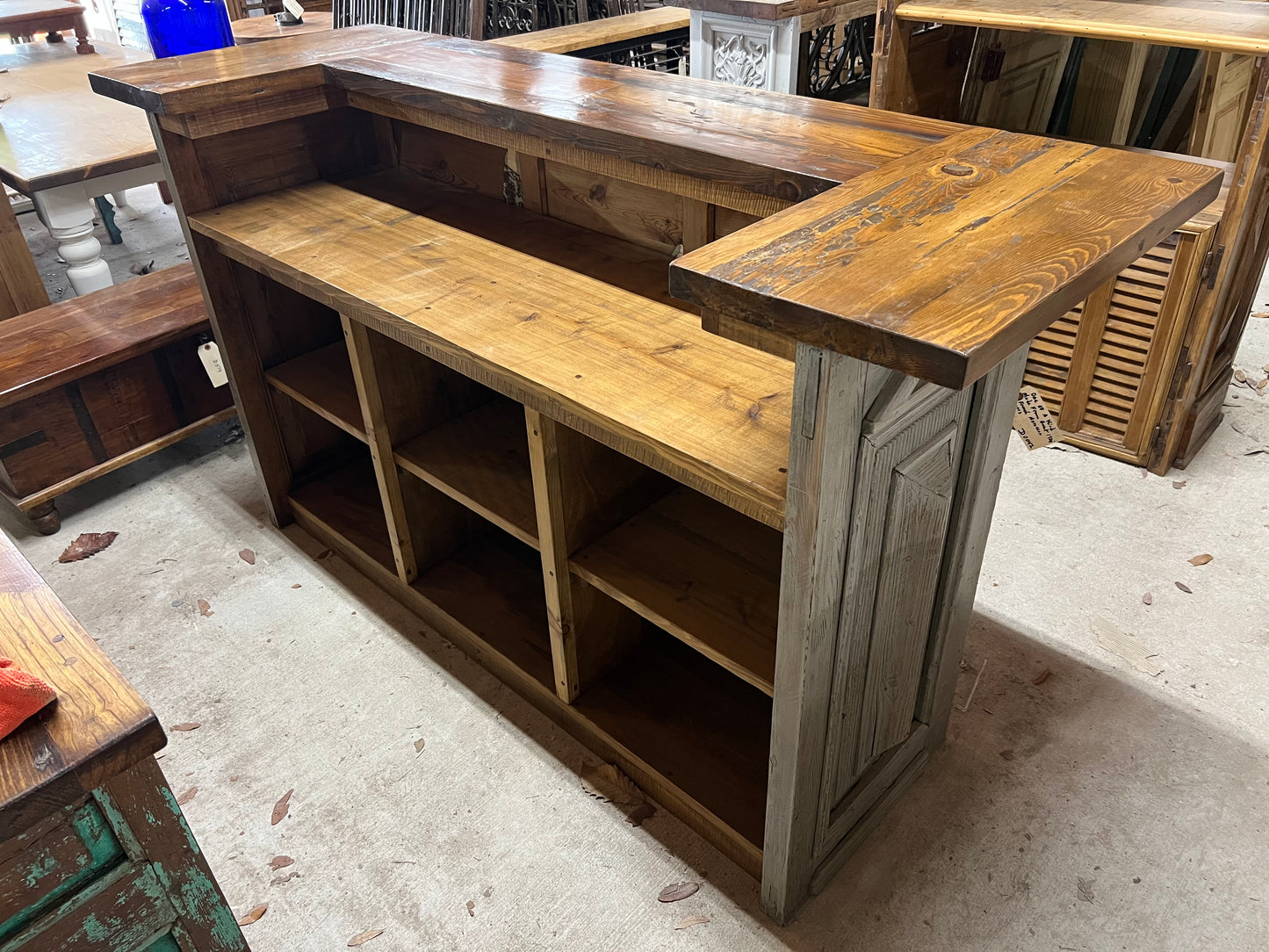 Custom Bar/Counter