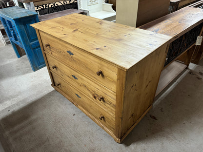 Antique Pine Chest of Drawers