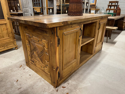 Custom Island
