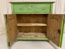 Load image into Gallery viewer, Pine Green Server- Original Paint
