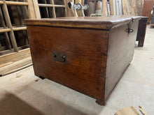 Load image into Gallery viewer, Teak Trunk
