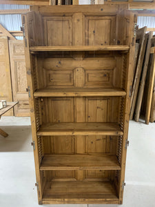 Bookshelf