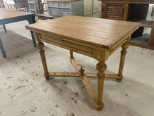 Load image into Gallery viewer, Pine Draw-leaf Table