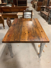 Load image into Gallery viewer, Small Farm Table