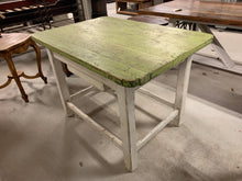Load image into Gallery viewer, Pine Painted Table