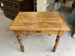 Pine Table