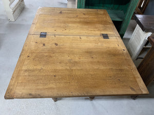 Pine Flip-Top Table