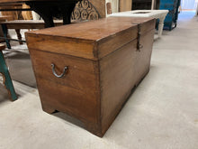 Load image into Gallery viewer, Teak Trunk