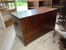 Load image into Gallery viewer, Teak Trunk