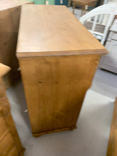 Load image into Gallery viewer, Pine Chest of Drawers