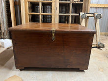 Load image into Gallery viewer, Teak Trunk