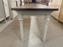 Load image into Gallery viewer, Pine Farm Table