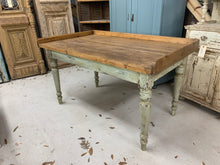 Load image into Gallery viewer, Pine Work table