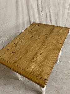 Flip-top Table with White Base