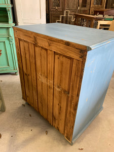 Pine Chest of Drawers