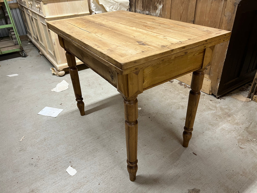 Pine Flip Top Table