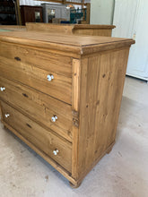 Load image into Gallery viewer, Pine Chest of Drawers