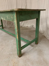 Load image into Gallery viewer, European Country Farm Table