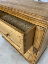 Load image into Gallery viewer, European Pine Chest of Drawers